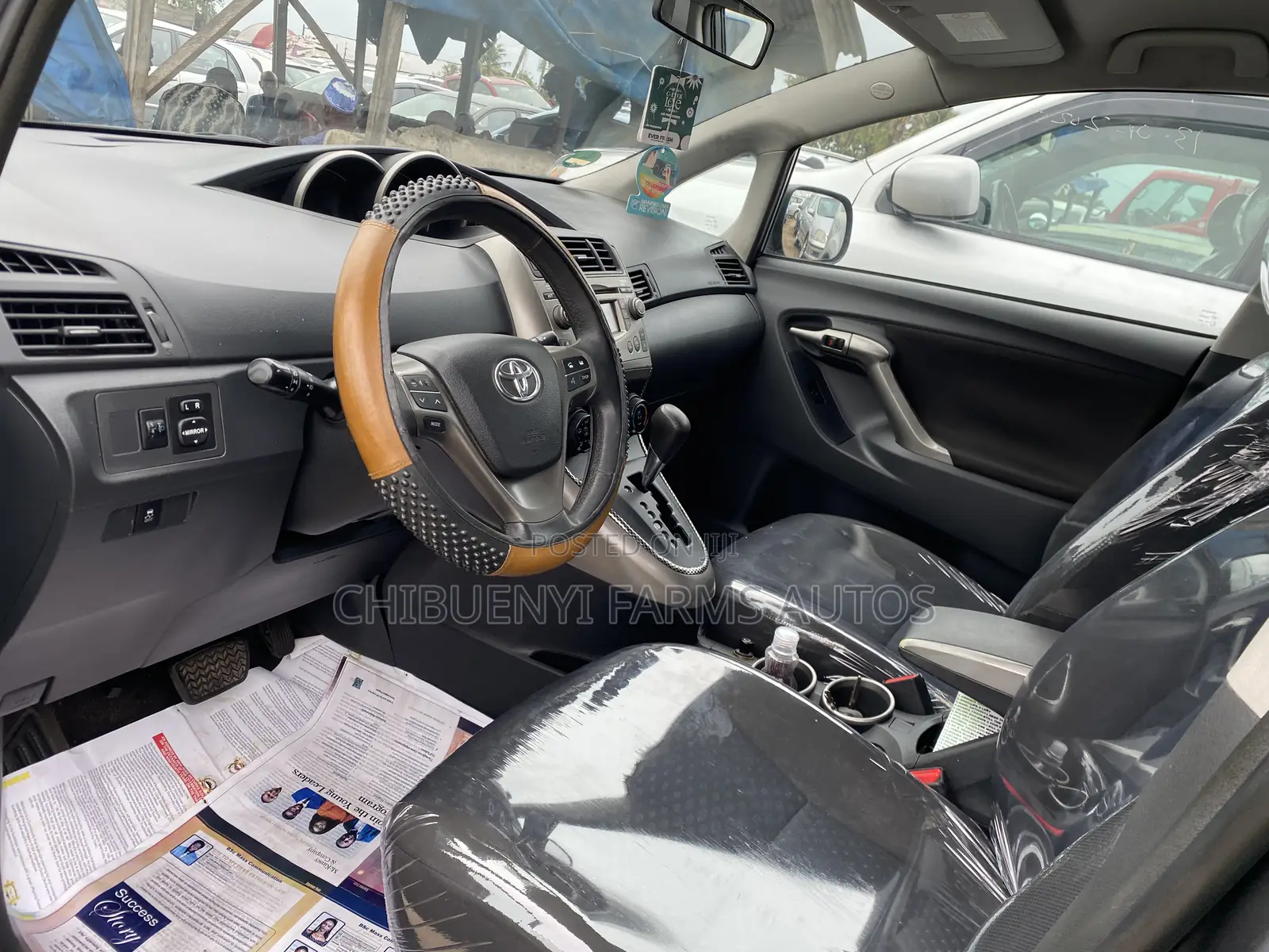 Toyota Verso 1.8 2012 Gray