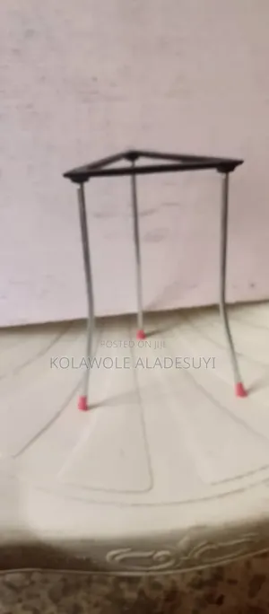 Laboratory Tripod Stand