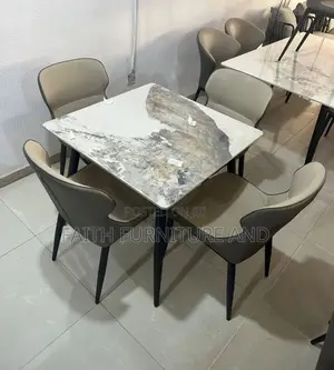 Quality Marble Dining Set With 4 Seaters
