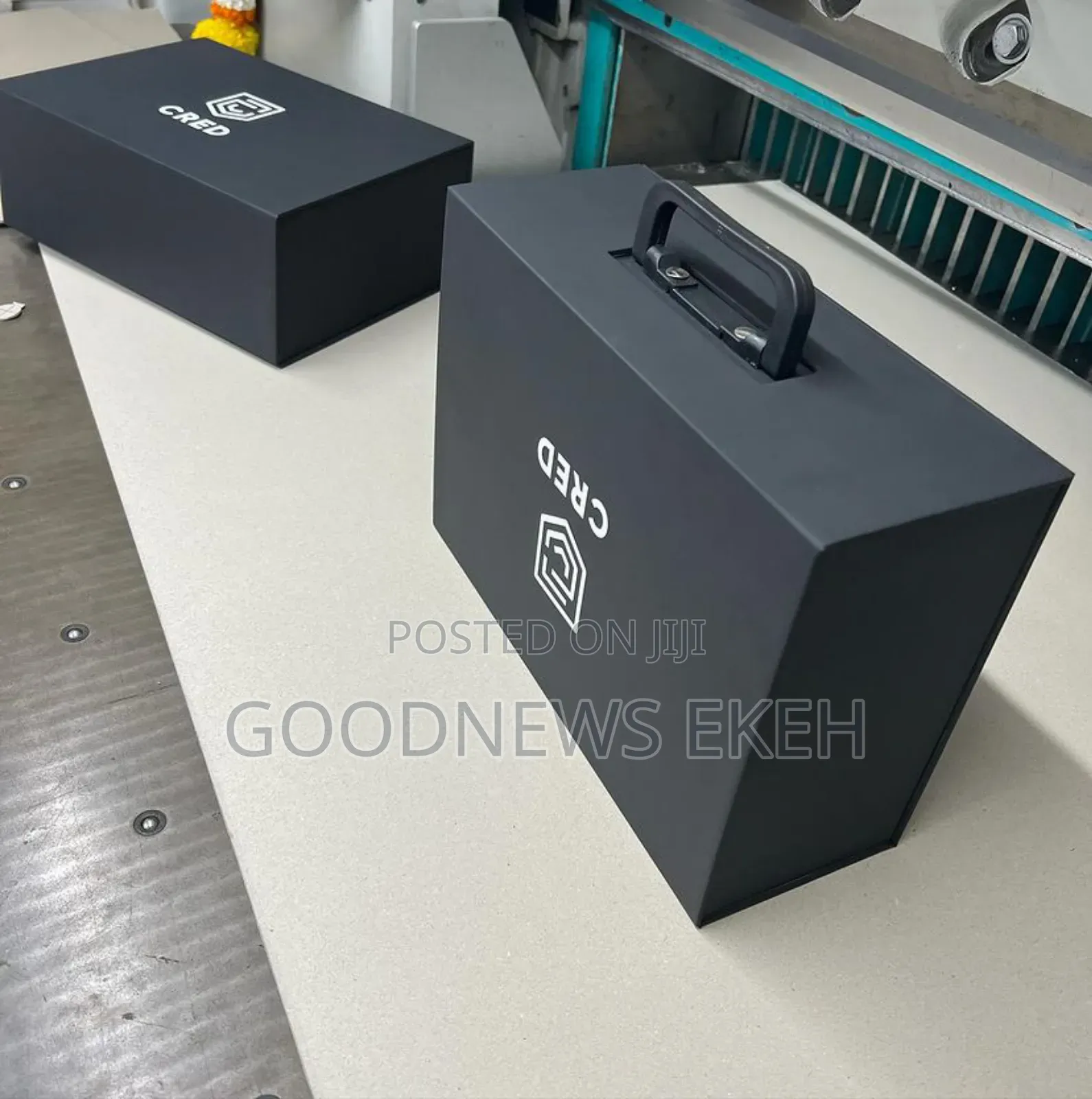 Flip Box With Handle