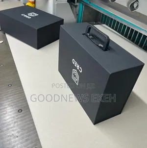 Flip Box With Handle