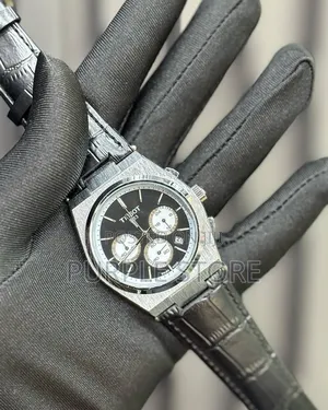 Tissot  Chronograph  Black  Leather 