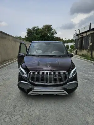 New Mercedes-Benz V-Class 2024 Black