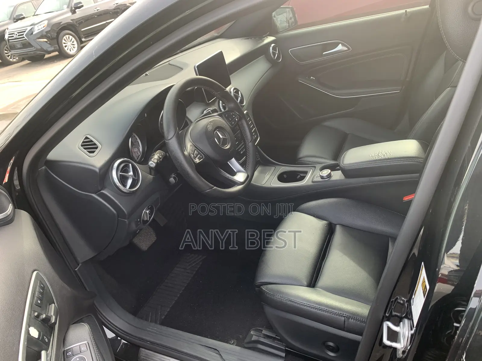 Mercedes-Benz GLA 250 2017 Black