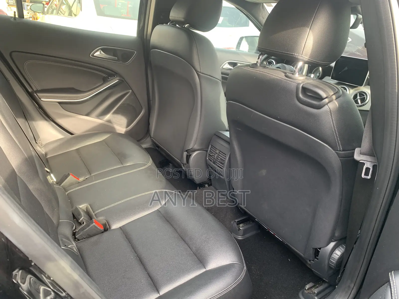 Mercedes-Benz GLA 250 2017 Black