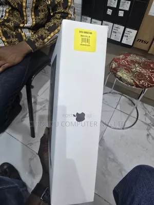 New Laptop Apple MacBook Pro 24GB Apple M4 Pro SSD 1T