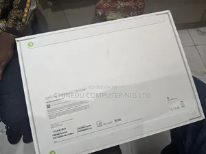 New Laptop Apple MacBook Pro 24GB Apple M4 Pro SSD 1T