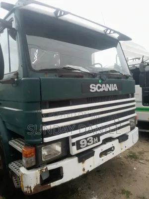 Scania 6 Tone Hiab and Garbage Buckets Truck Tokunbo