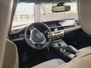 Lexus ES 350 FWD 2015 Silver