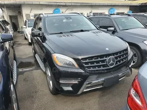 Mercedes-Benz M Class ML350 4MATIC 4dr SUV AWD (3.5L 6cyl 7A) 2015