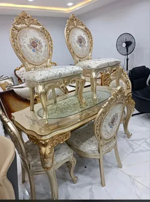 Elegant Royal Dinning Set for 6 Persons.