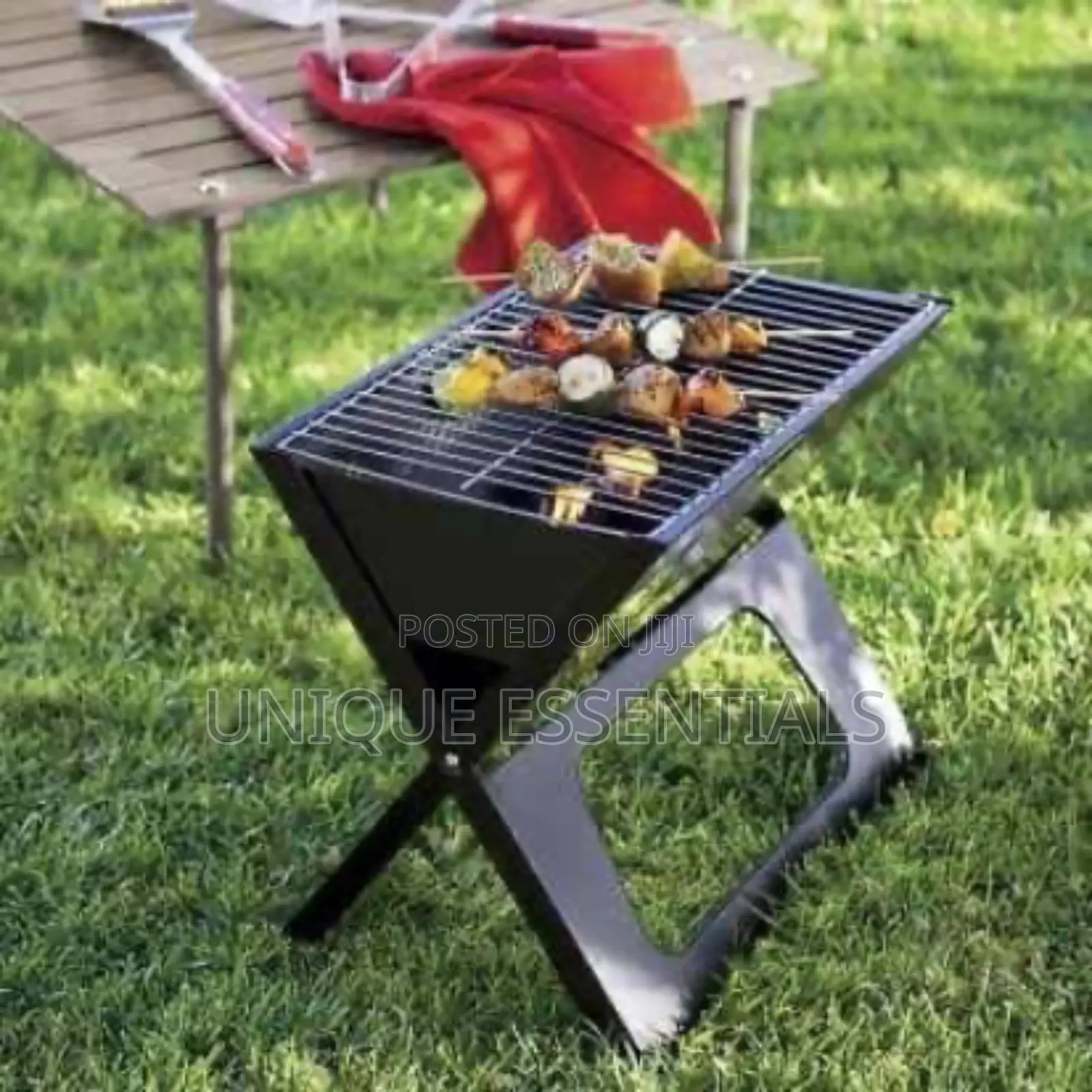Cahors Portable Charcoal BBQ Grill