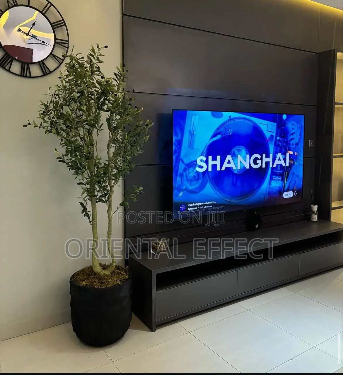 Artificial Twin Olive in Black Feather Wave Pot