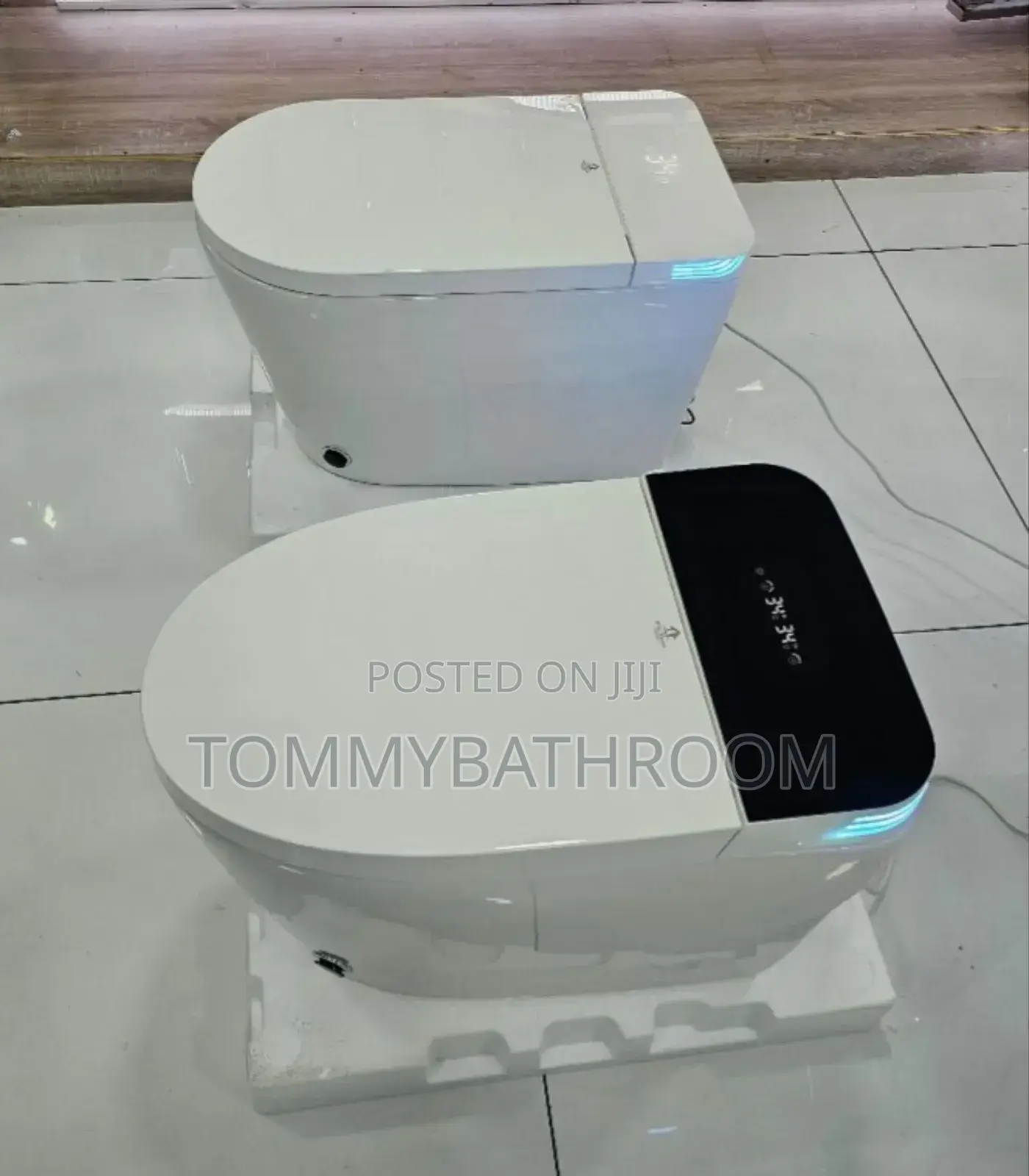 Standard Sensor Water Closet