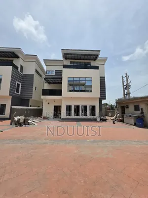 4bdrm Duplex in Platinum Way Lekki for sale