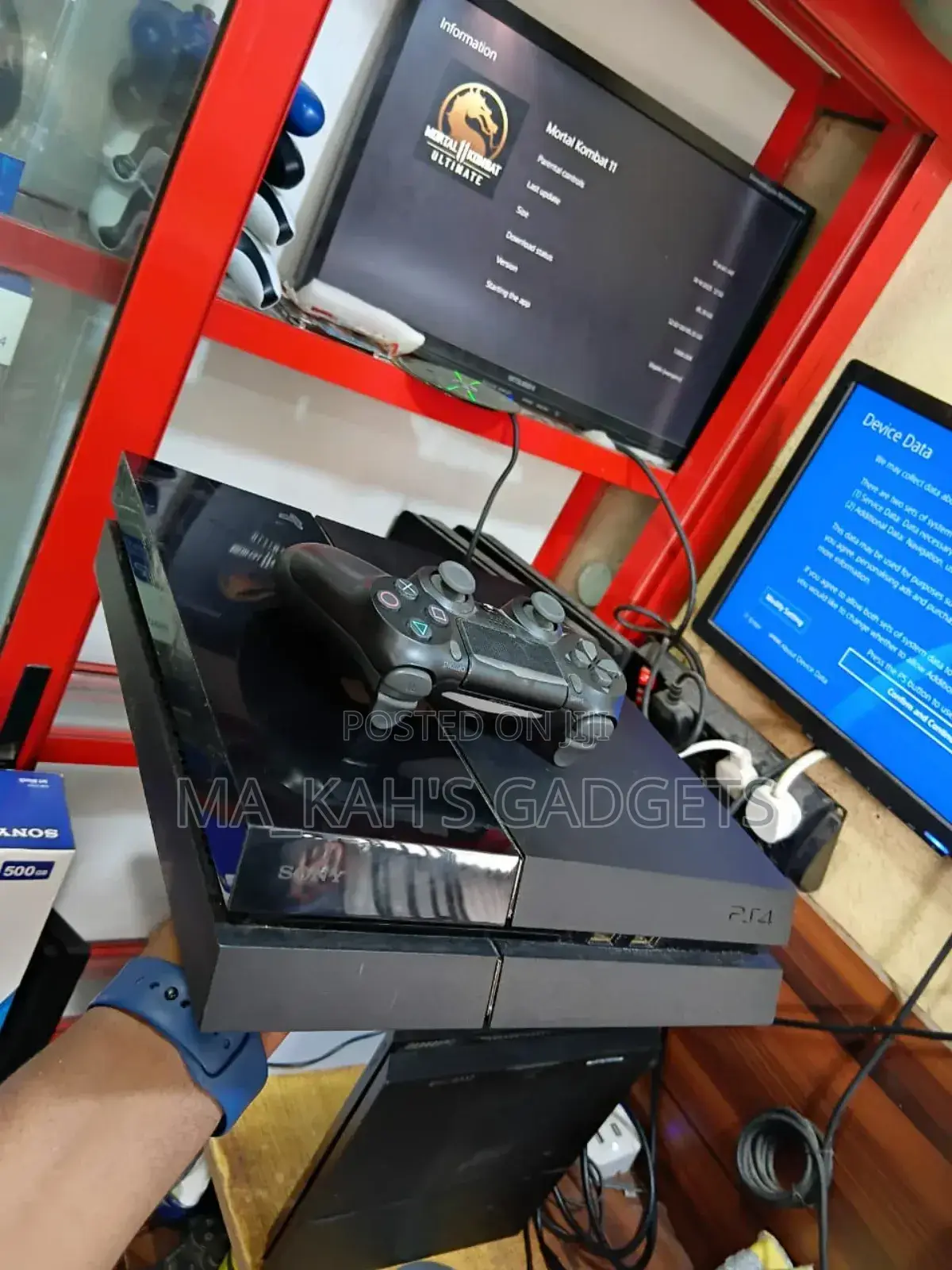Ps4 Console