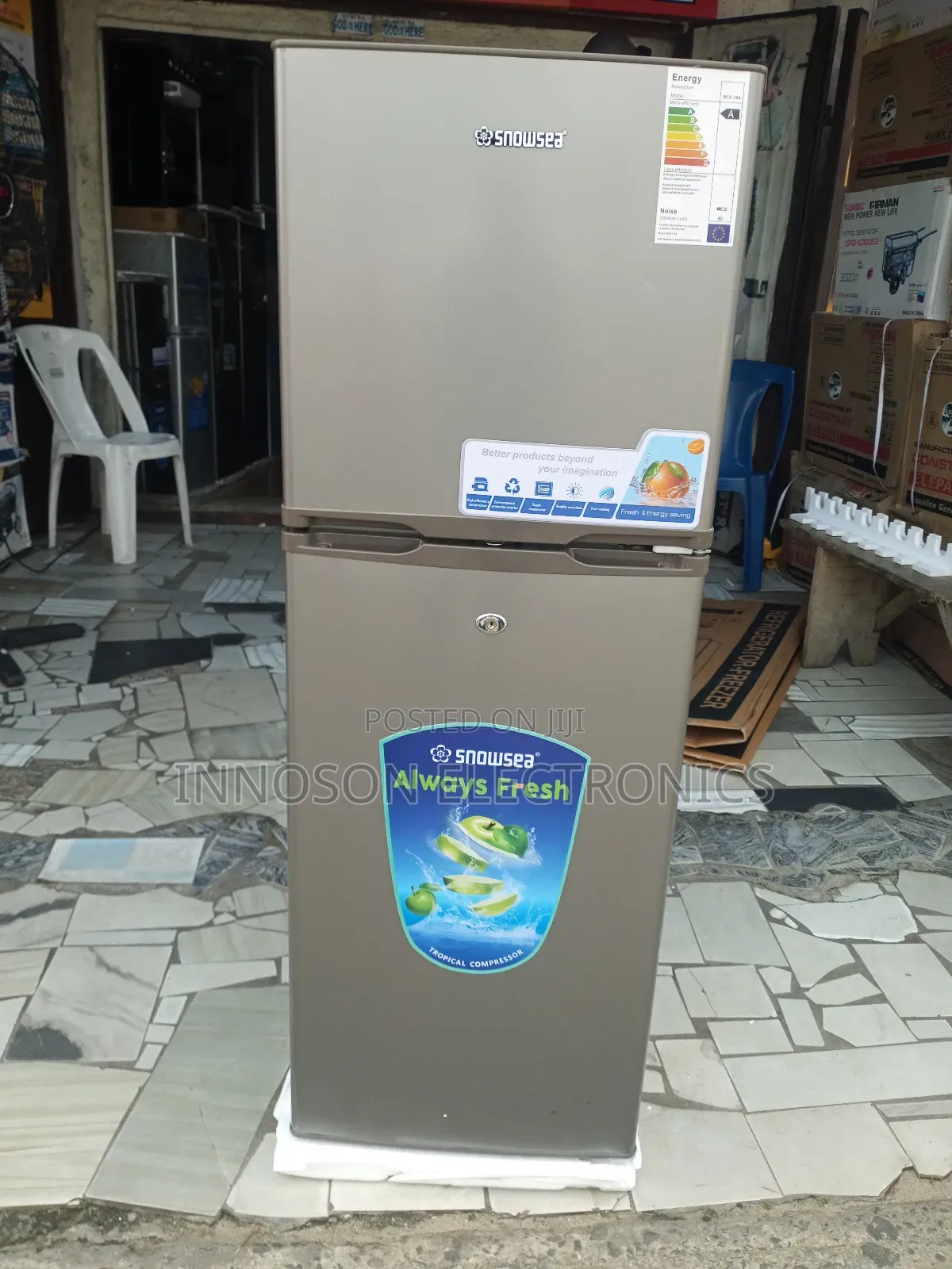 Refrigerator
