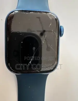 Photo - Apple Watch Series 7 41mm