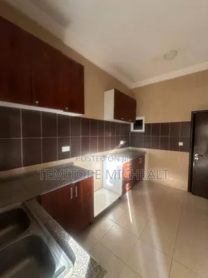 3bdrm Apartment in Life Camp By Air for rent