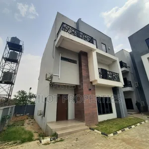 5bdrm Townhouse / Terrace in Jabi for rent