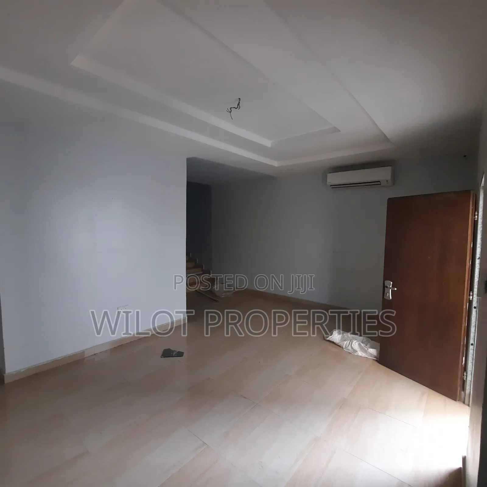 5bdrm Townhouse / Terrace in Jabi for rent