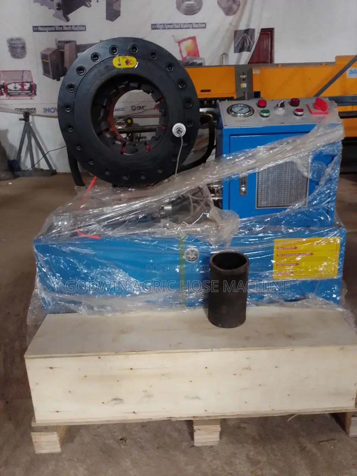 Hose Crimping Machine