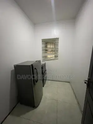 2bdrm Apartment in Osapa London. for rent