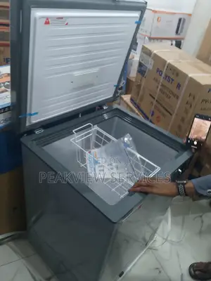 Scanfrost Chest Freezer - 150l Chest Type With Lock Key