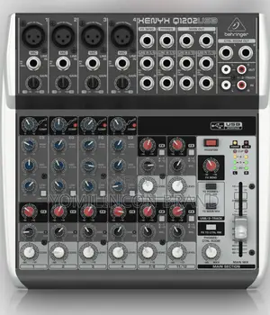 Behringer Q1202usb Premium 12-Input 2-Bus Mixer