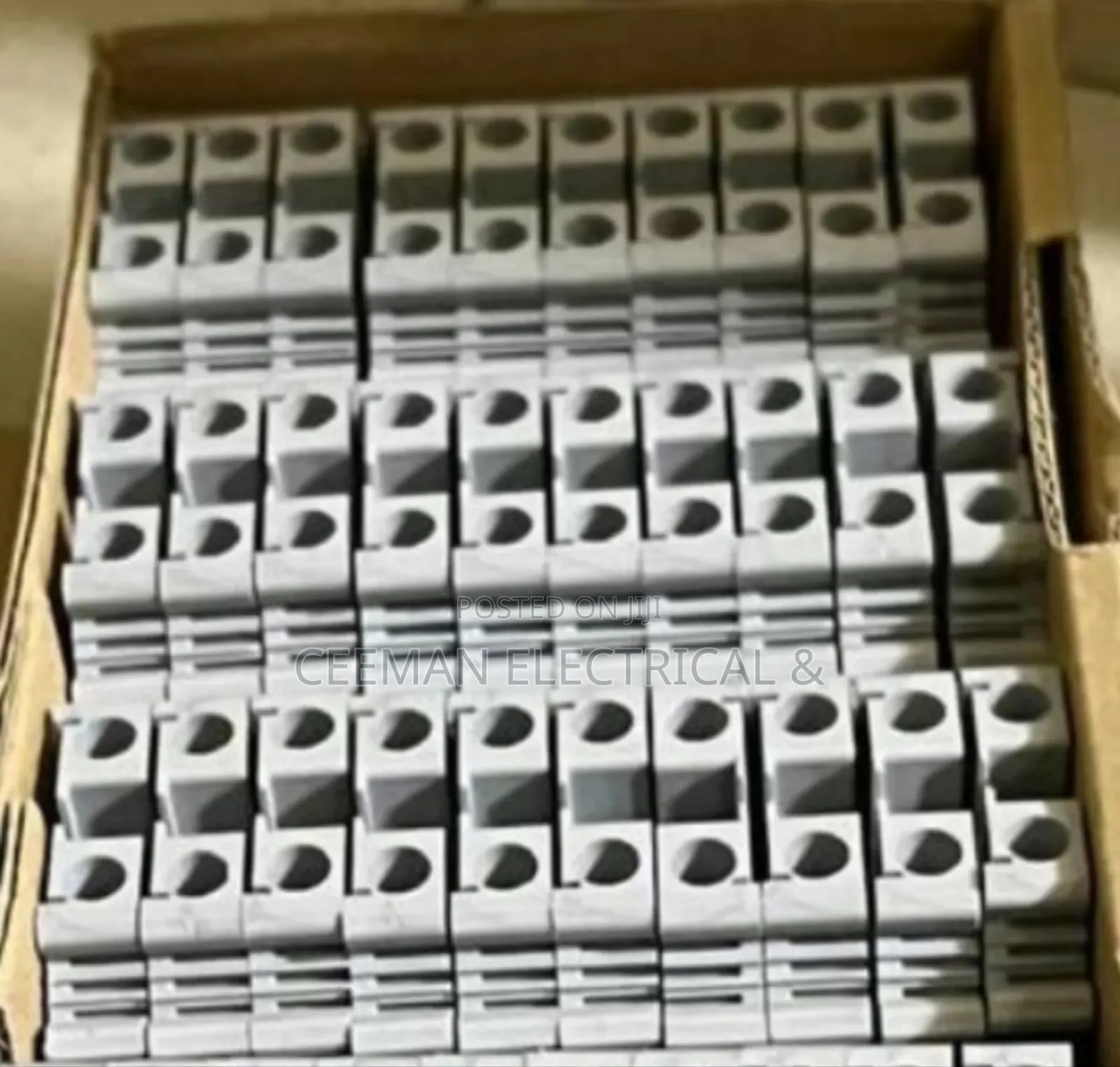 2.5mm Terminal Block (Panel Connectors)