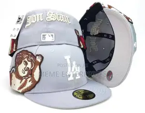 Snapback in Various Colors 
