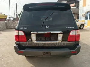 Lexus LX 470 Sport Utility 2004 Black