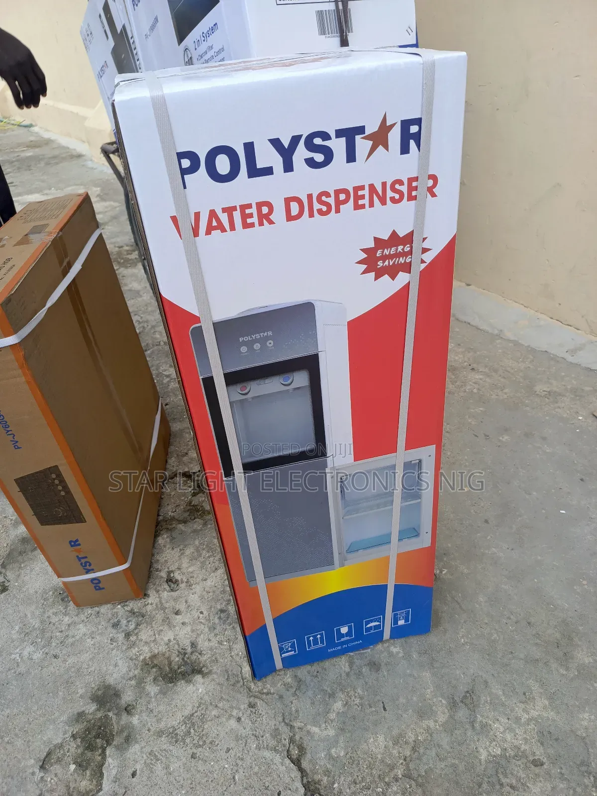 Water Dispenser
