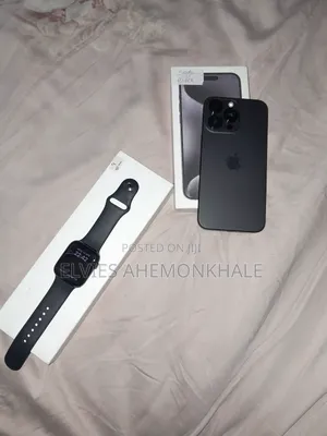 Photo - Apple Watch 9 Series 45mm