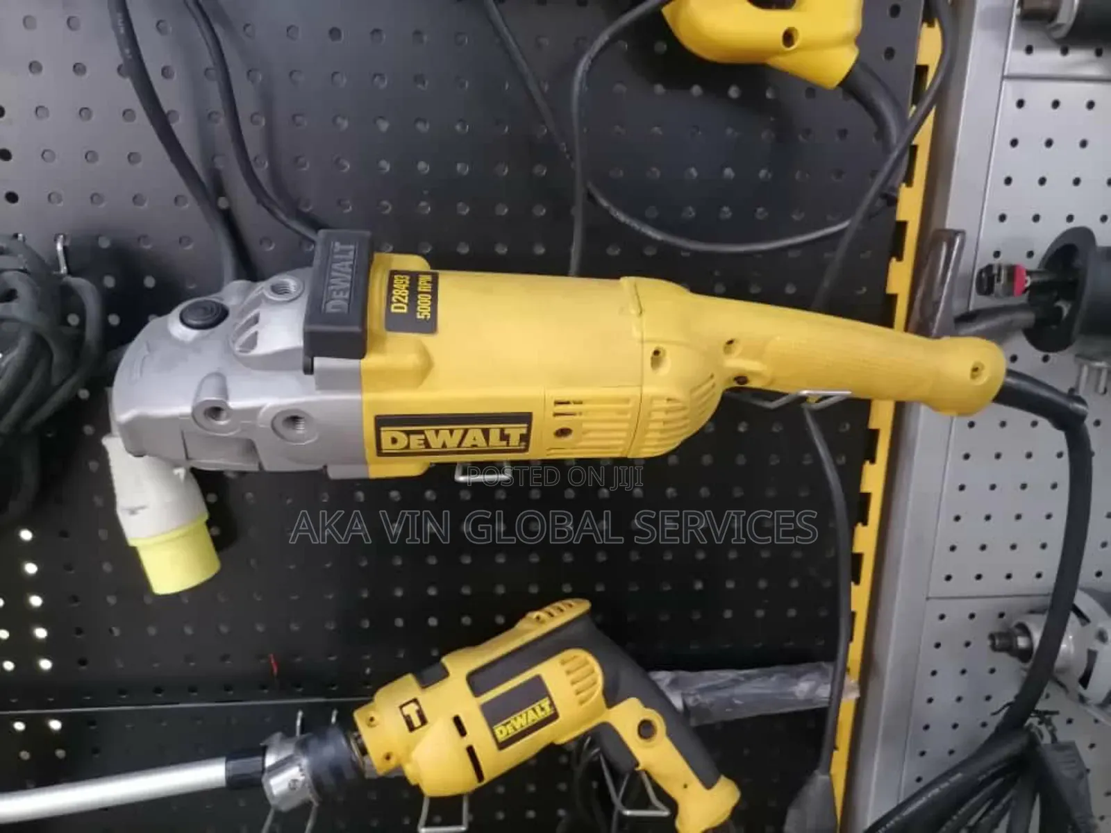 Angle Grinder Dewalt D28493