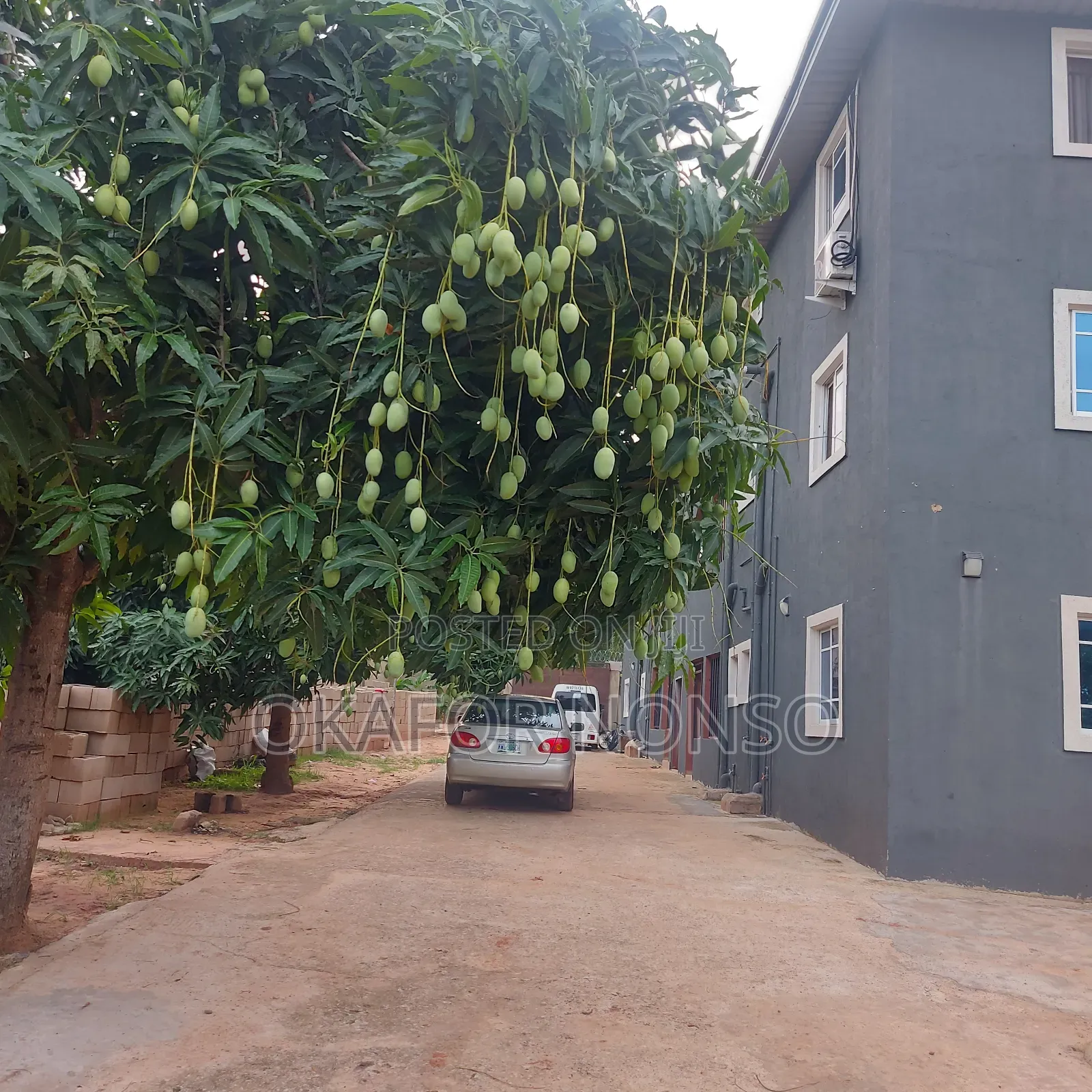 4bdrm Block of Flats in Victoria Apartments, Enugu for rent