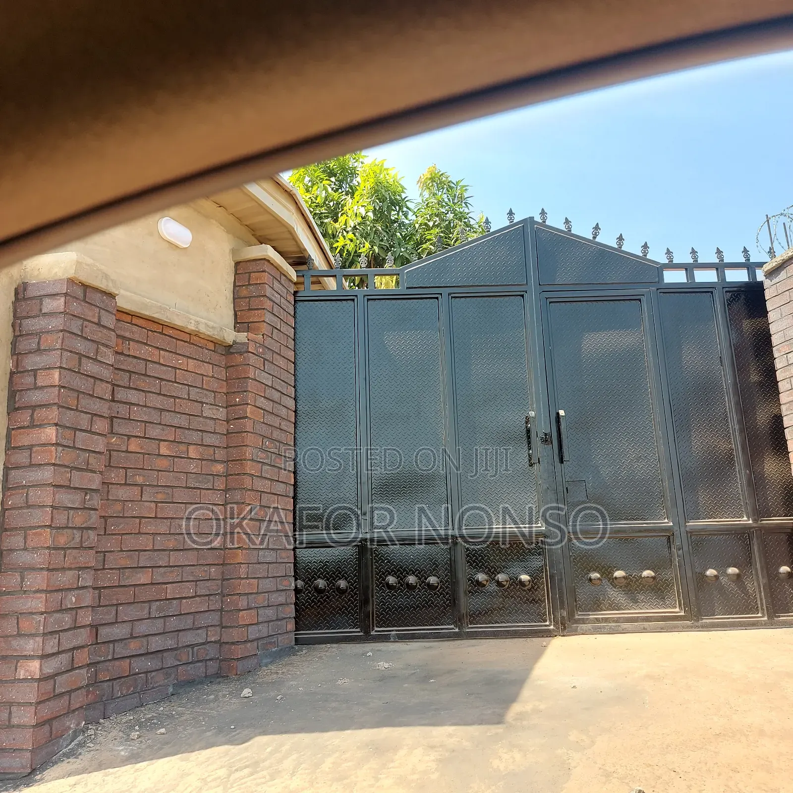 4bdrm Block of Flats in Victoria Apartments, Enugu for rent