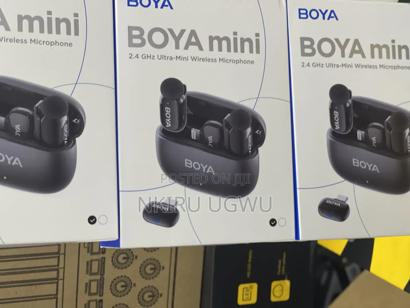Boya Mini 2-person Tiny Wireless Microphone System