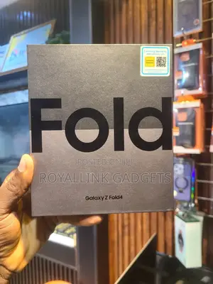 New Samsung Galaxy Z Fold4 256 GB Black