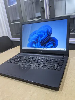 Laptop Dell Inspiron 15 5566 8GB Intel Core I3 HDD 500GB