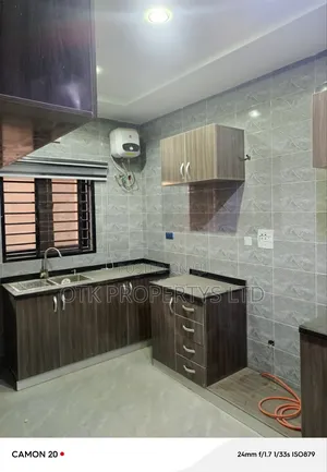 2bdrm Block of Flats in Fo1, Kubwa for rent