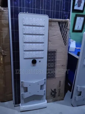 Izudivine Solar Street Light