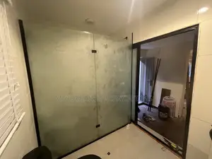 Glass Demarcation