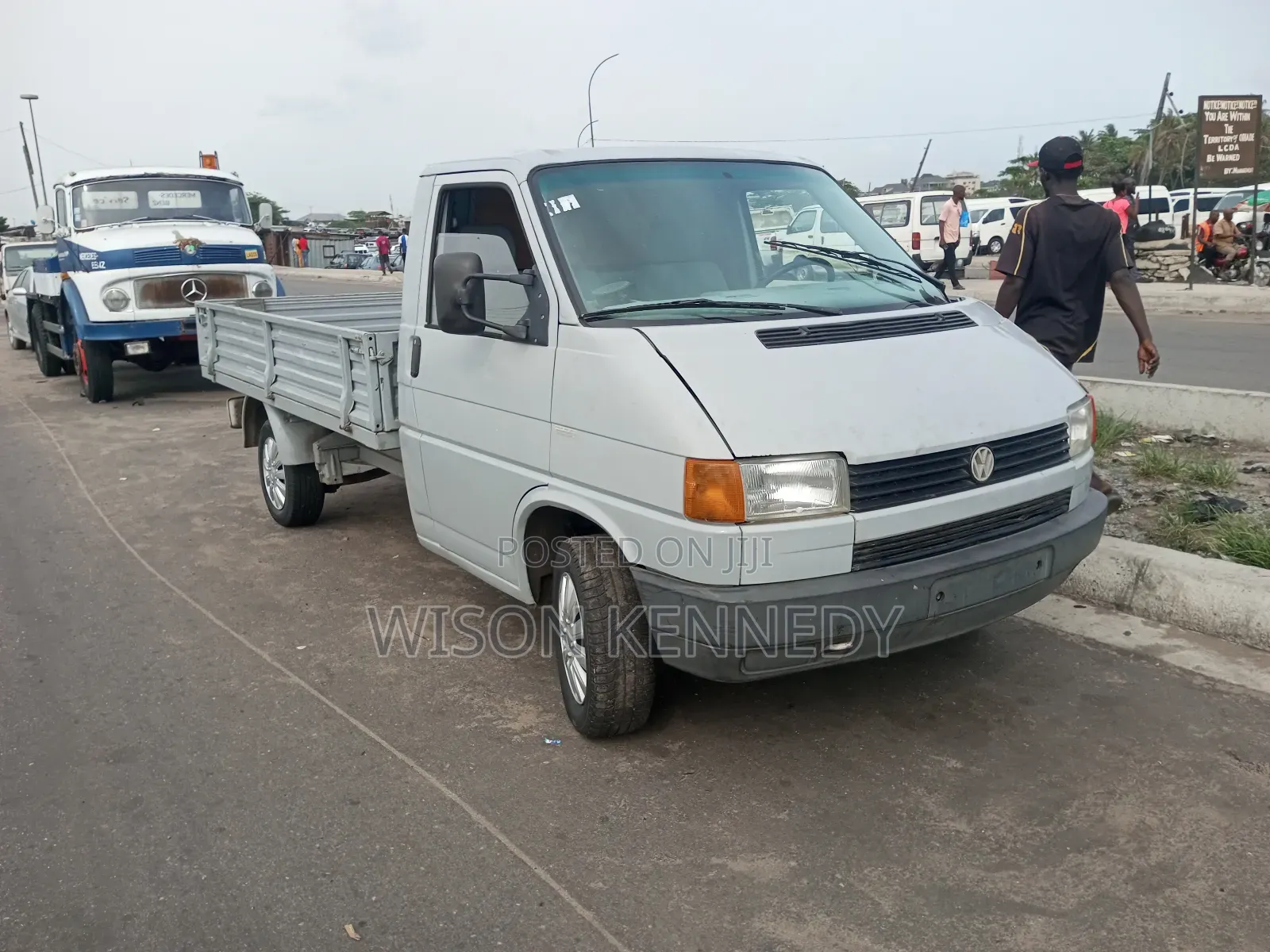 Volkswagen Transporter 2002 White