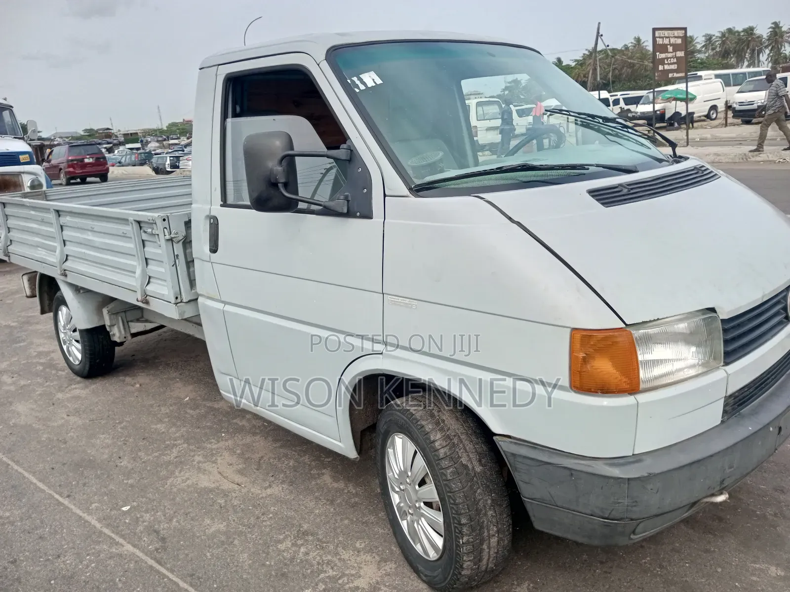 Volkswagen Transporter 2002 White