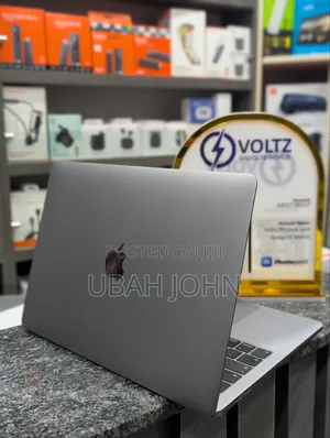 Laptop Apple MacBook Pro 2019 8GB Intel Core I5 SSD 128GB