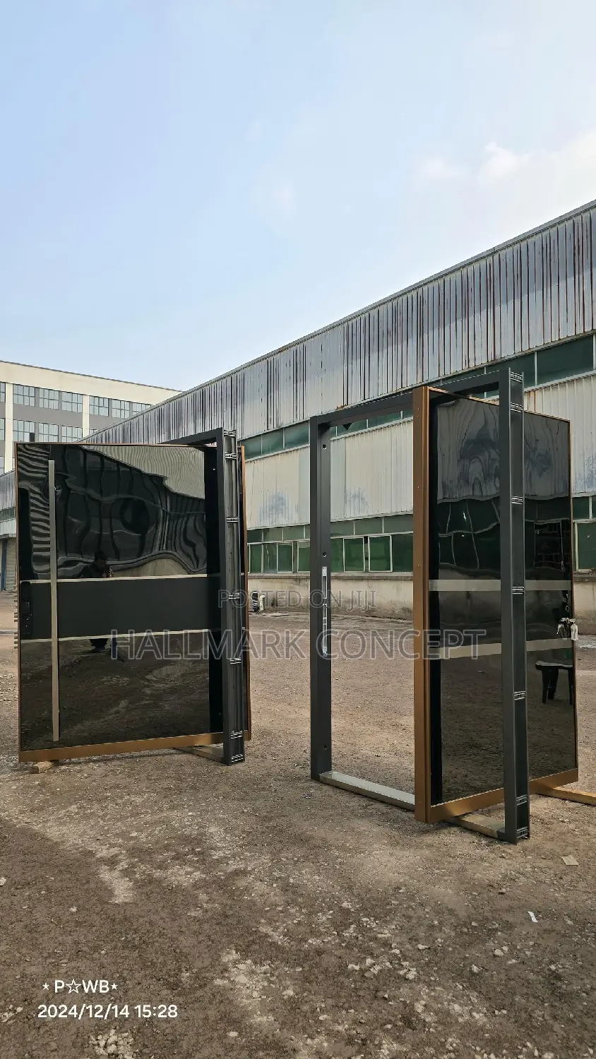Luxury Pivot Doors Turkey
