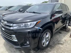 Toyota Highlander 2017 Black