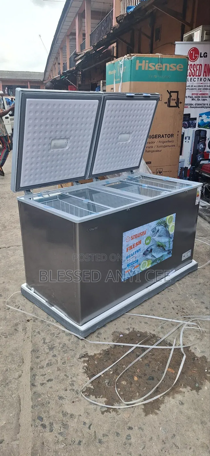 High Quality Snowsea 600l Double Door Freezer With Warranty