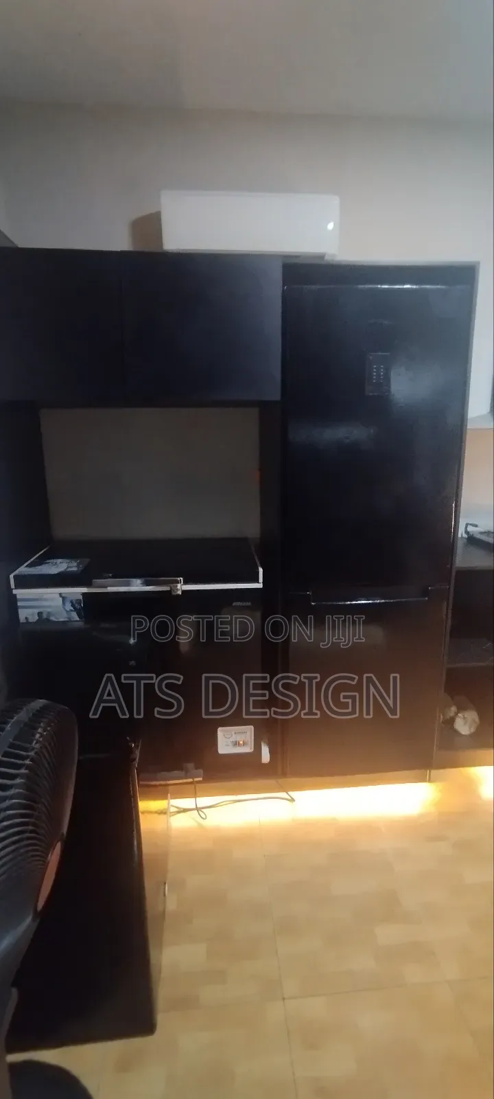 Kitchen Cabinetry and Decor